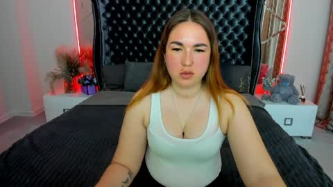 Snapshot of sofii_darling chatting on 04/22/26, 05:25 sofii_darling online show from 04/22/26, 05:25