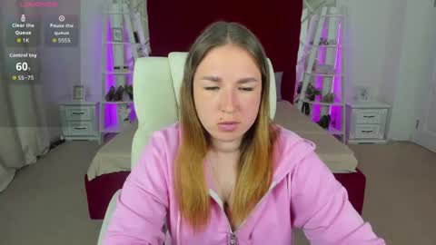 Snapshot of sofii_darling chatting on 05/03/26, 04:24 sofii_darling online show from 05/03/26, 04:24