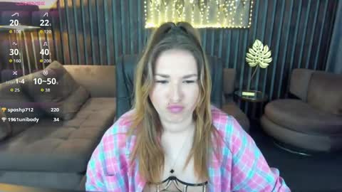 Snapshot of sofii_darling chatting on 05/11/26, 05:32 sofii_darling online show from 05/11/26, 05:32