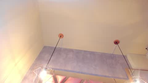 Snapshot of sofii_miller_ chatting on 12/29/24, 12:41 online show from 12/29/24, 12:41