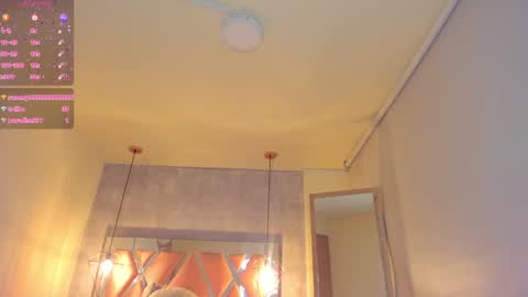 Snapshot of sofii_miller_ chatting on 01/09/25, 12:46 online show from 01/09/25, 12:46