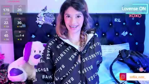sofiia cute  online show from 04/22/26, 04:26