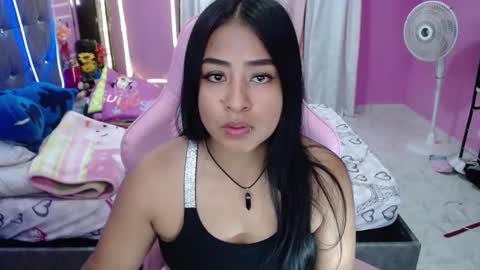 sofia Dreams online show from 11/24/25, 02:44
