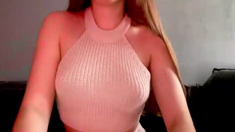 Sofi online show from 06/14/26, 01:02