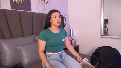      online show from 05/03/26, 11:27