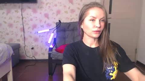  Kaitbrunette and SofiblondeWelcome room Private is Open  Make us happy online show from 05/26/26, 07:59
