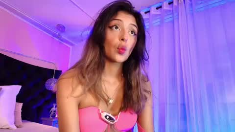 Snapshot of sofly_s chatting on 02/10/25, 02:37 Sofi online show from 02/10/25, 02:37