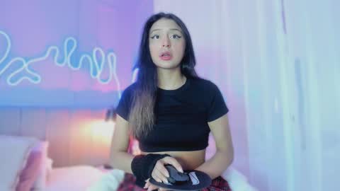 Snapshot of sofly_s chatting on 11/06/25, 11:55 Sofi online show from 11/06/25, 11:55