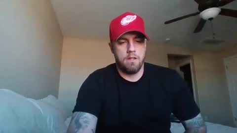 Snapshot of soft0ne chatting on 01/17/25, 11:40 soft0ne online show from 01/17/25, 11:40