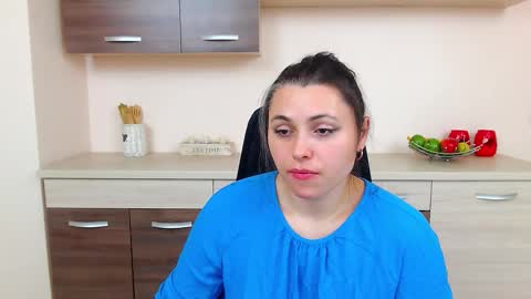 Lilly online show from 10/22/25, 05:41