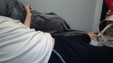 Snapshot of softbarefeet chatting on 12/08/24, 08:51 SoftBareFeet online show from 12/08/24, 08:51
