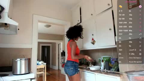 Snapshot of softbby123 chatting on 09/09/25, 06:40 Chloe Kiwi online show from 09/09/25, 06:40