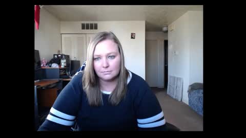 Snapshot of softerpeaches chatting on 12/11/24, 08:07 Rose online show from 12/11/24, 08:07