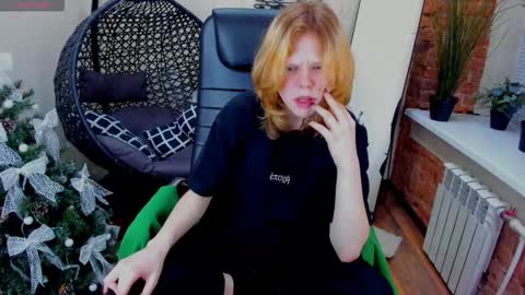 softflame online show from 12/21/25, 03:41