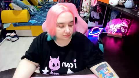 Snapshot of softie_sofy chatting on 03/03/26, 03:34 Sofie online show from 03/03/26, 03:34