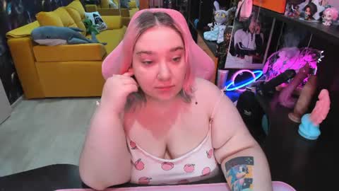 Sofie online show from 06/25/26, 02:44