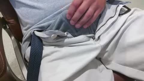 Snapshot of softwareman chatting on 09/23/25, 07:28 softwareman online show from 09/23/25, 07:28