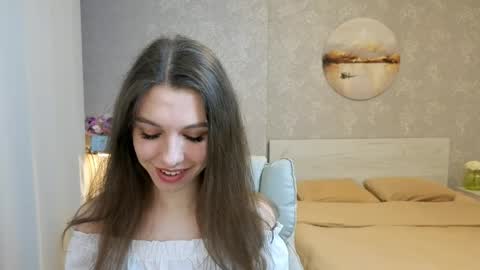 Snapshot of softwine chatting on 04/19/26, 06:10 Kelly online show from 04/19/26, 06:10
