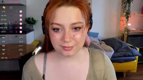 Snapshot of sofy_benson chatting on 06/12/26, 01:43 Sofy online show from 06/12/26, 01:43