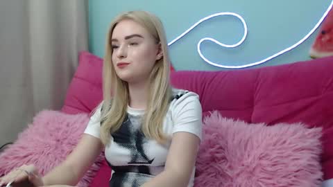 sofysoft online show from 11/21/25, 06:01