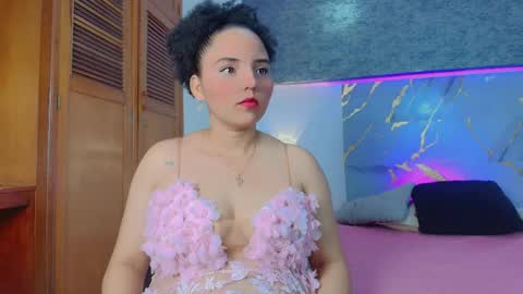 Snapshot of sol__latina chatting on 05/10/26, 02:11 Sol Latiana online show from 05/10/26, 02:11