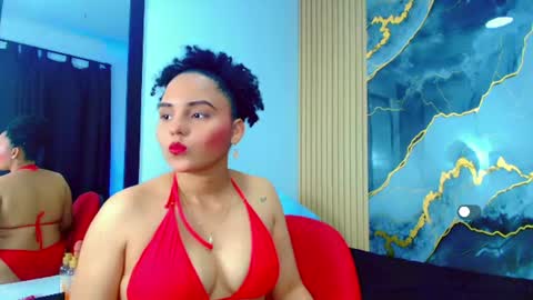 Sol Latiana online show from 06/11/26, 03:15