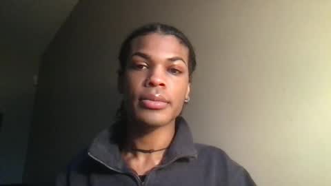 SolaceEve online show from 10/24/25, 06:15