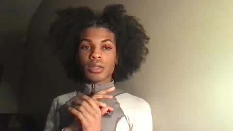 SolaceEve online show from 11/01/25, 11:29