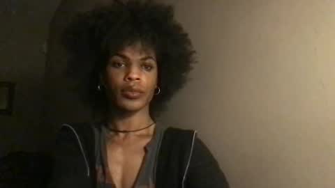 Snapshot of solaceeve chatting on 05/03/26, 12:38 SolaceEve online show from 05/03/26, 12:38