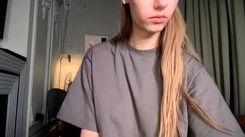 Bella online show from 02/17/26, 02:41