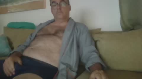 Snapshot of soldierdoc chatting on 10/16/25, 11:44 soldierdoc online show from 10/16/25, 11:44