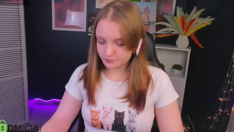 Nora online show from 10/17/25, 03:10