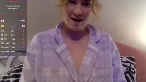 solesticia online show from 11/04/25, 03:16