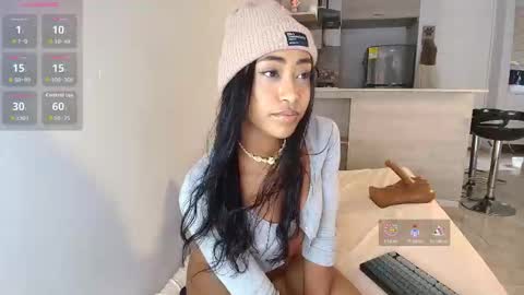 Snapshot of soleyma chatting on 01/11/26, 02:55 Soleyma online show from 01/11/26, 02:55