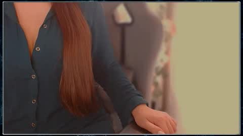 Snapshot of solisgaby chatting on 10/15/25, 02:06 Gaby Solis online show from 10/15/25, 02:06