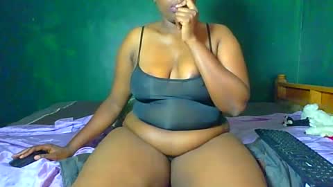 Snapshot of sollybunny chatting on 03/21/26, 02:49 Solly bunny online show from 03/21/26, 02:49