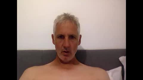 Snapshot of soloman1969 chatting on 12/02/24, 04:42 Soloman online show from 12/02/24, 04:42