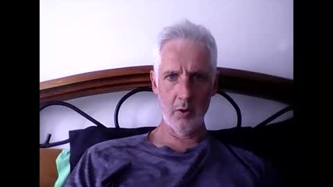 Snapshot of soloman1969 chatting on 12/17/24, 02:55 Soloman online show from 12/17/24, 02:55