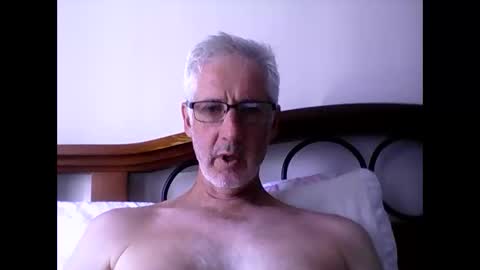 Snapshot of soloman1969 chatting on 01/13/26, 01:11 Soloman online show from 01/13/26, 01:11