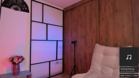 Snapshot of solosara8 chatting on 02/20/26, 06:19 saraIG Solosara8 online show from 02/20/26, 06:19