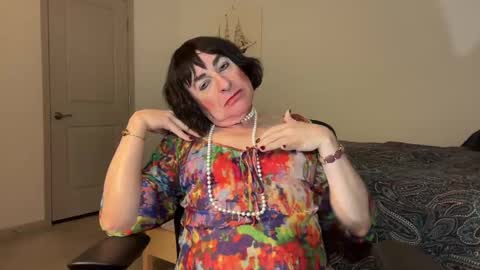Snapshot of somewhatflexible chatting on 03/09/25, 11:56 Cassie Delighted online show from 03/09/25, 11:56