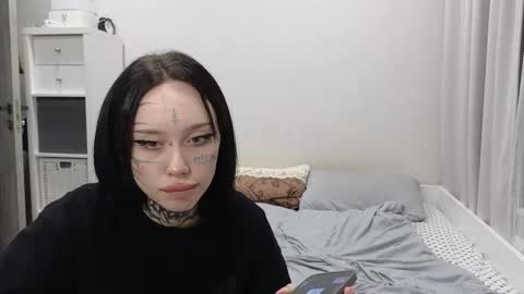 somniya online show from 09/18/25, 08:00