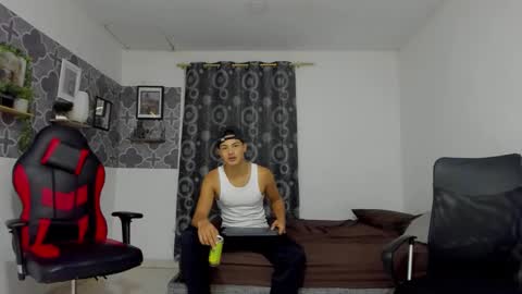 son_hades online show from 10/20/25, 03:40