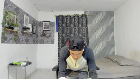 Snapshot of son_hades chatting on 03/25/26, 04:07 son_hades online show from 03/25/26, 04:07