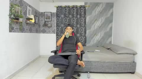 Snapshot of son_hades chatting on 03/30/26, 03:29 son_hades online show from 03/30/26, 03:29