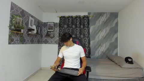 Snapshot of son_hades chatting on 04/09/26, 03:39 son_hades online show from 04/09/26, 03:39