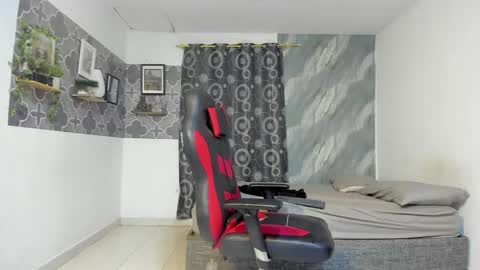 Snapshot of son_hades chatting on 04/11/26, 04:39 son_hades online show from 04/11/26, 04:39