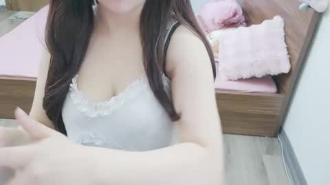 Sona online show from 04/26/26, 12:14