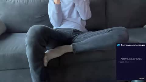 Snapshot of sondages chatting on 02/19/26, 07:59 Sondages online show from 02/19/26, 07:59