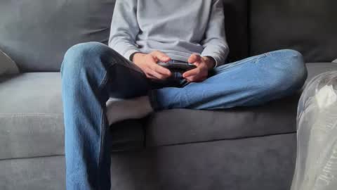 Snapshot of sondages chatting on 03/26/26, 08:09 Sondages online show from 03/26/26, 08:09